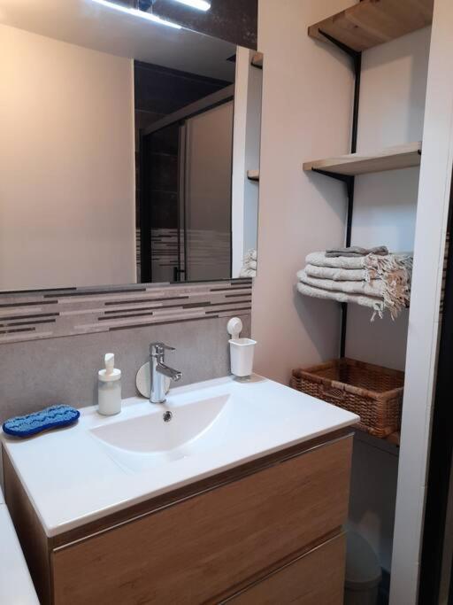 Ferienwohnung La Petite Pelerine Narbonne Exterior foto